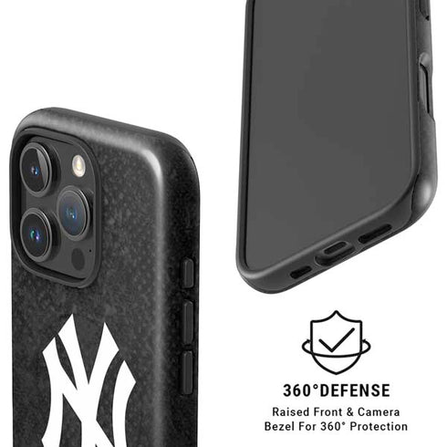MLB New York Yankees Dark Wash iPhone 16 Pro Magsafe Impact Case